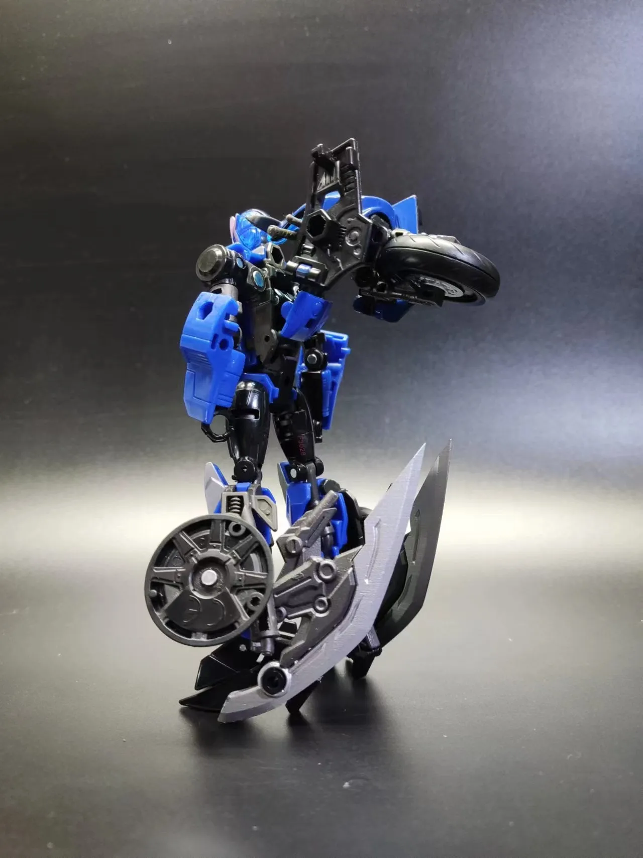 BDT Studio BDT-31 BDT31 Upgrade Kit Double Blades / High Heels  for Generations Legacy Prime Universe Arcee Upgrade Kit