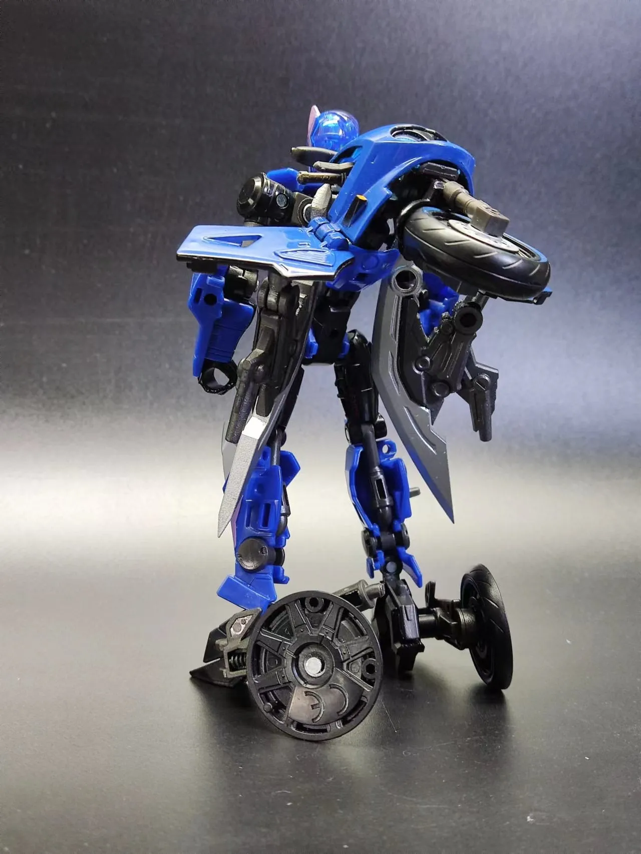 BDT Studio BDT-31 BDT31 Upgrade Kit Double Blades / High Heels  for Generations Legacy Prime Universe Arcee Upgrade Kit