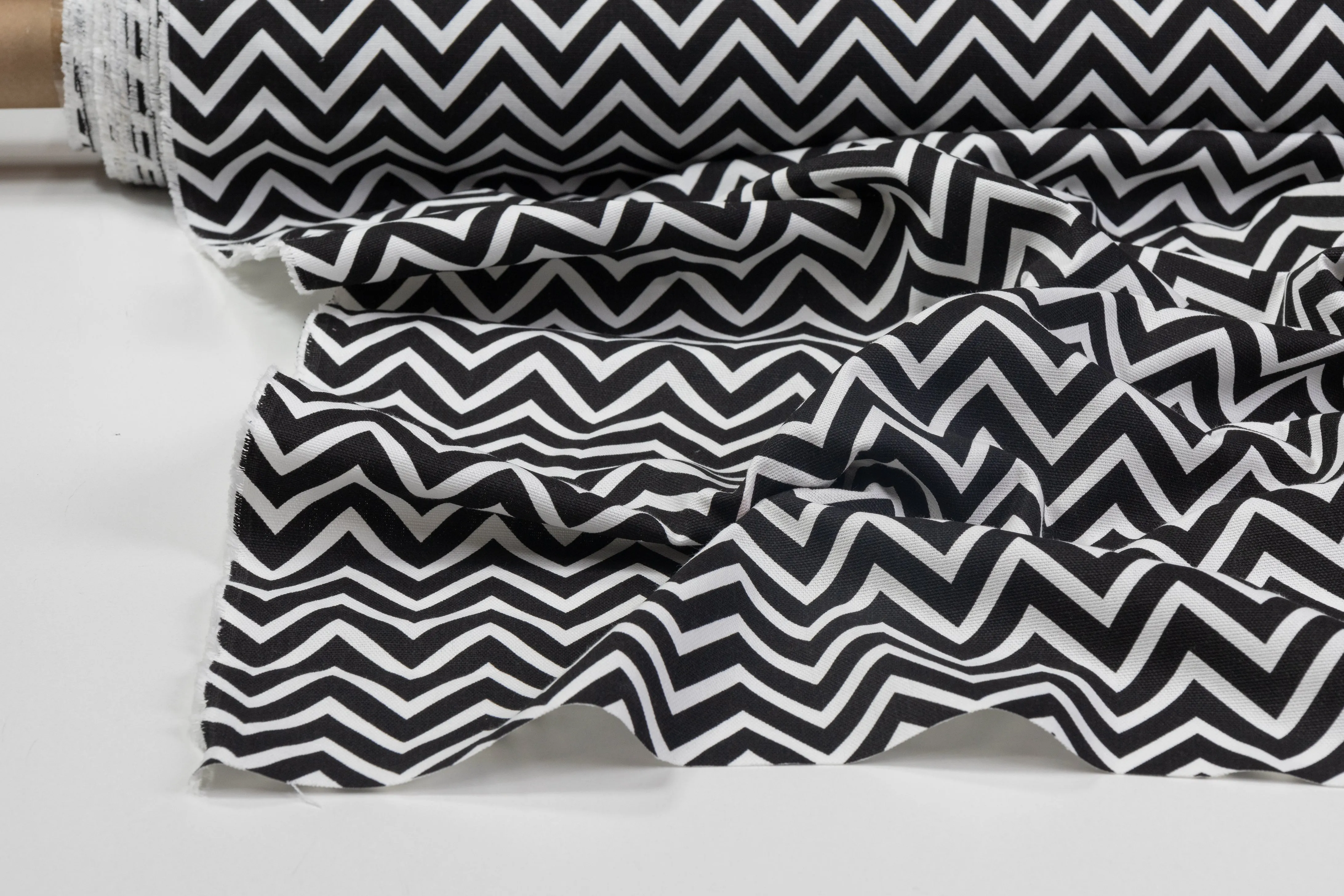 Chevron Printed Cotton Canvas - Black / White