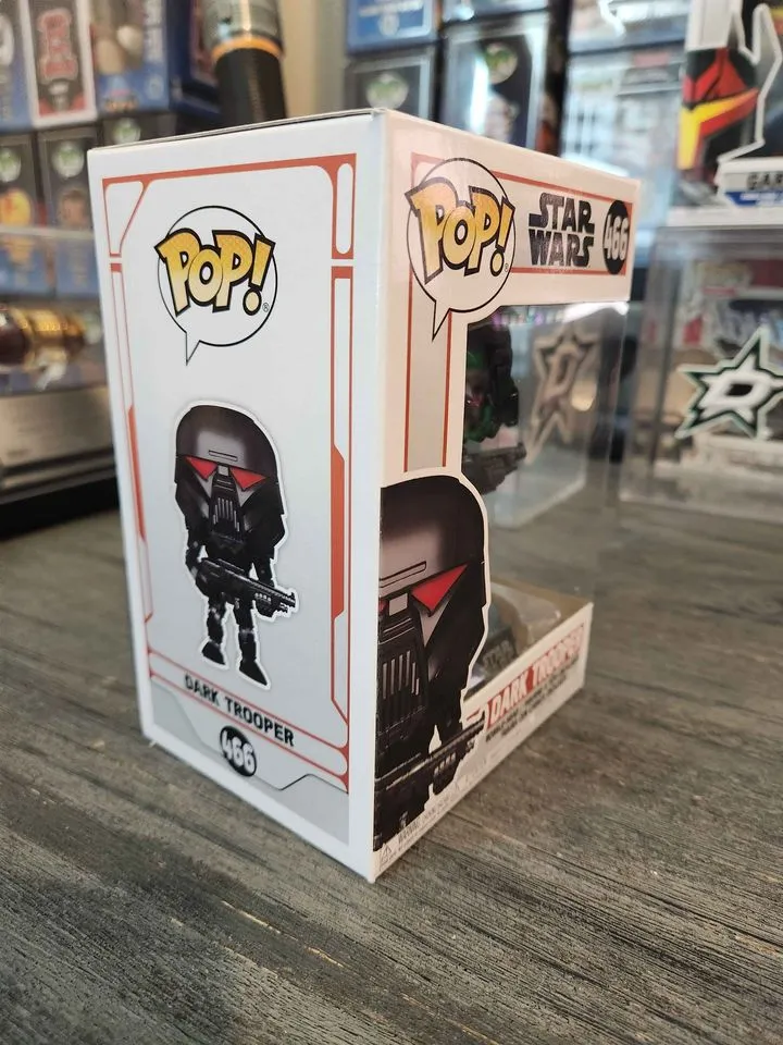 Funko PoP Star Wars The Mandalorian Dark Trooper