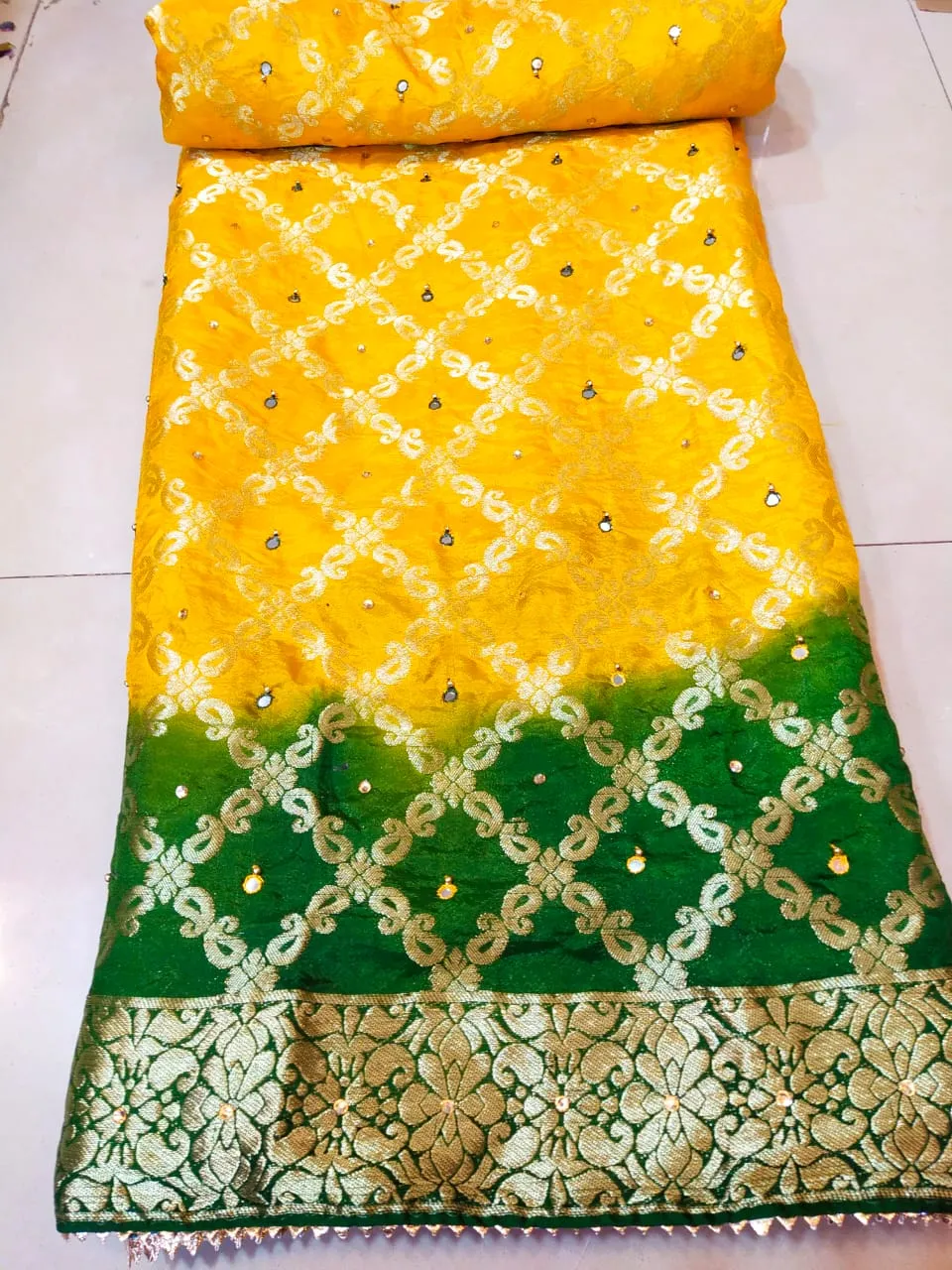 Latest gharchola banarasi silk fabric with full heavy zari work saree kml Yellow Green