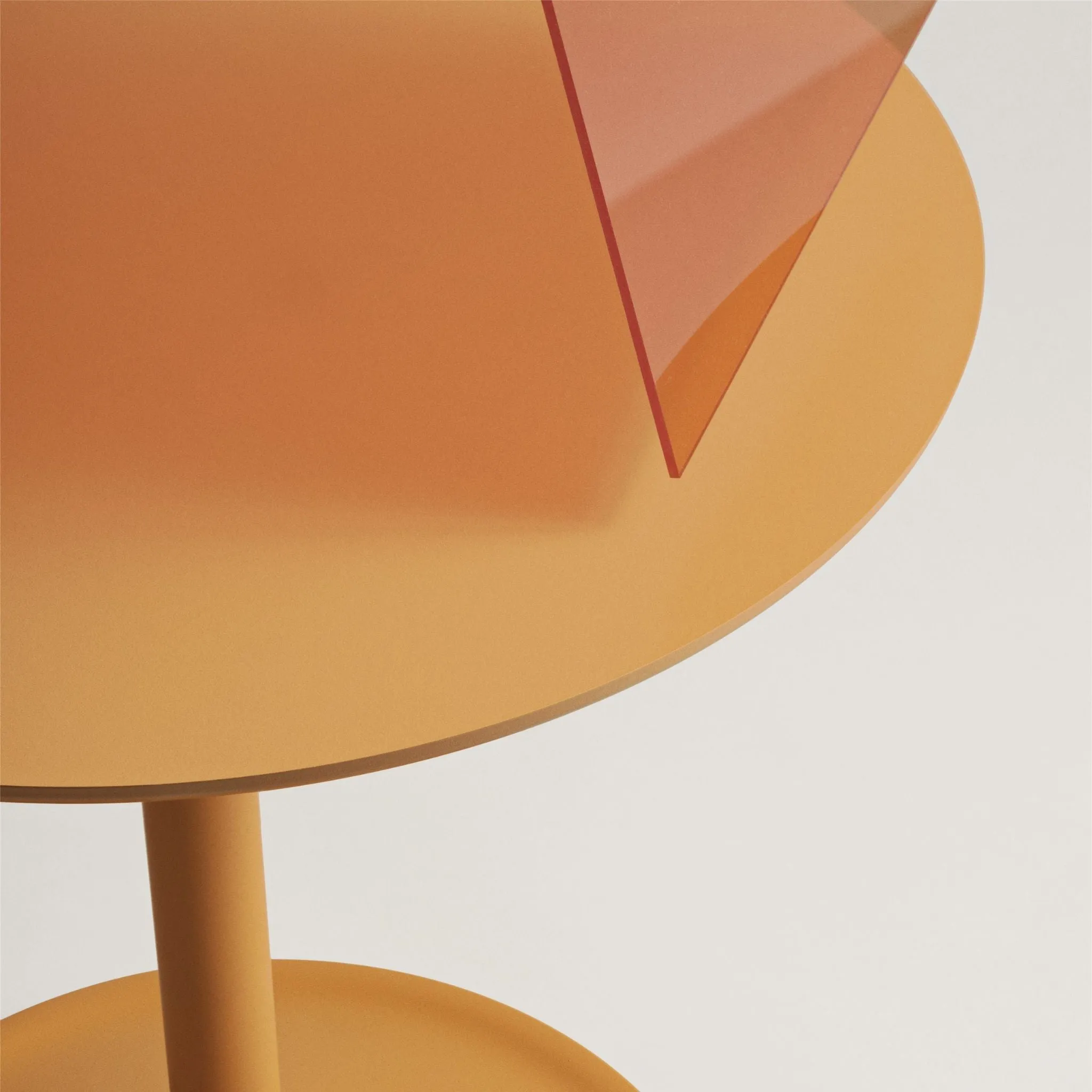 Muuto Soft Side Table