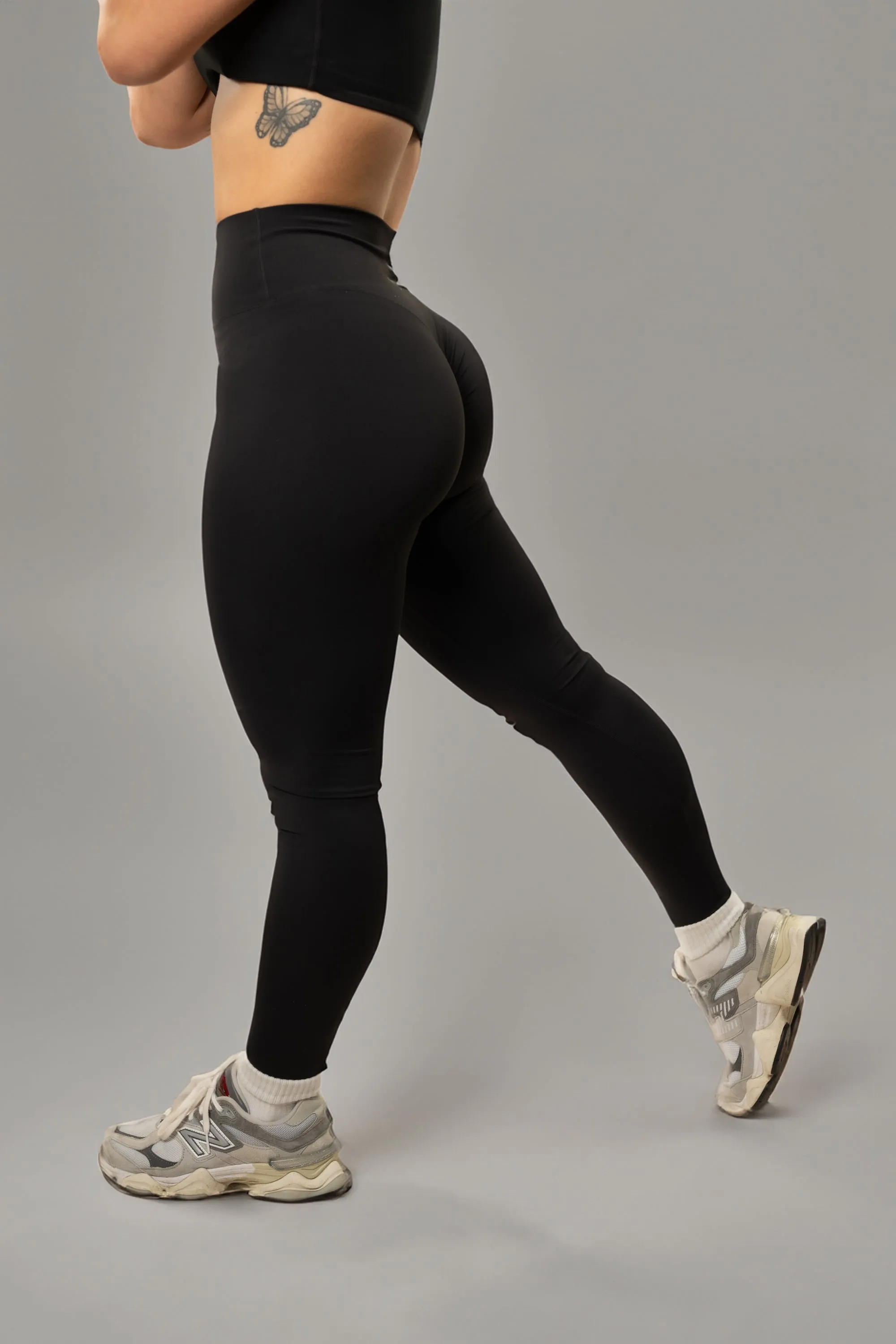 NEW Effortless Scrunch Leggings - New Colors *Preorder*