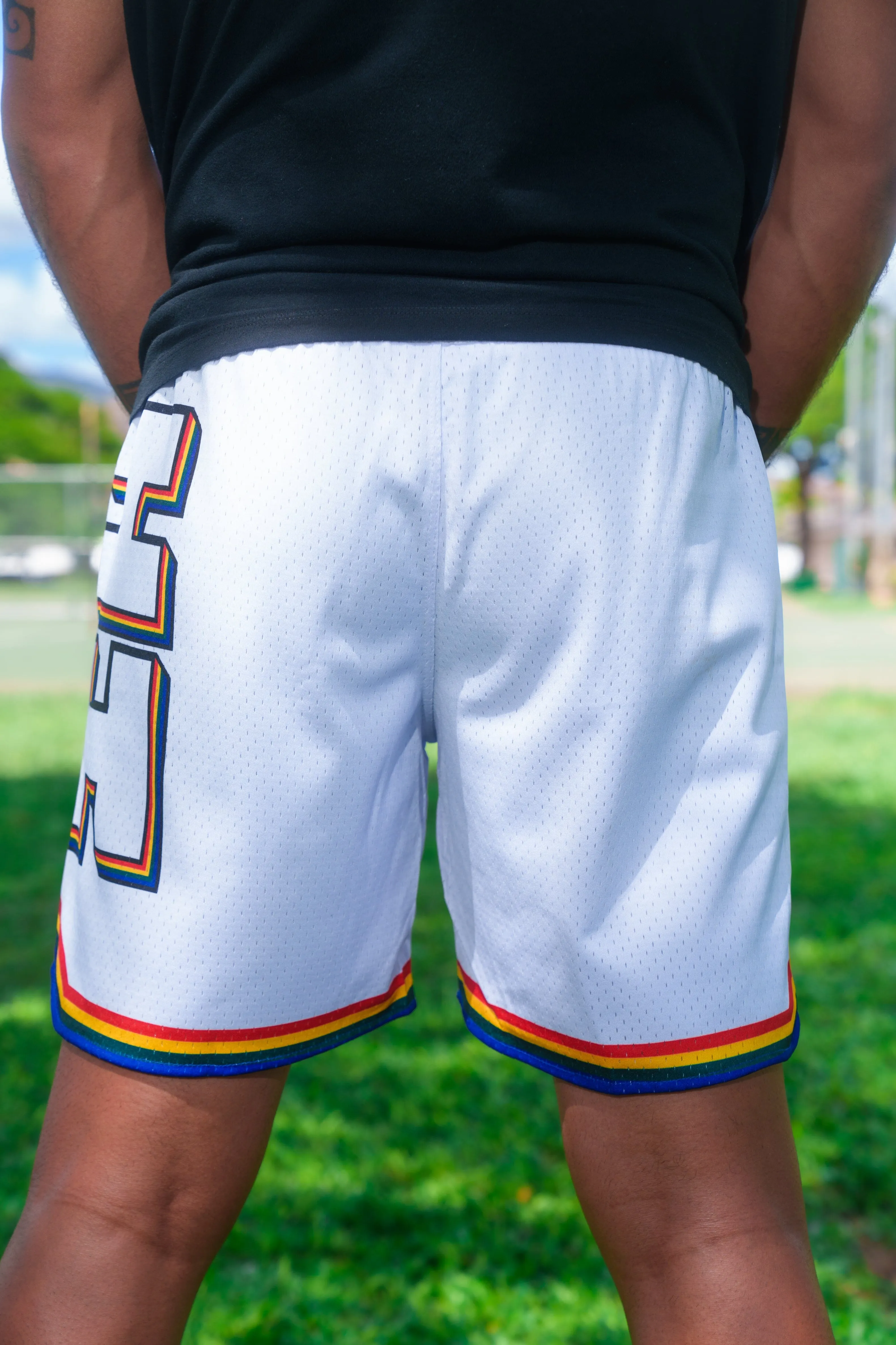 WHITE UH RETRO MESH SHORTS