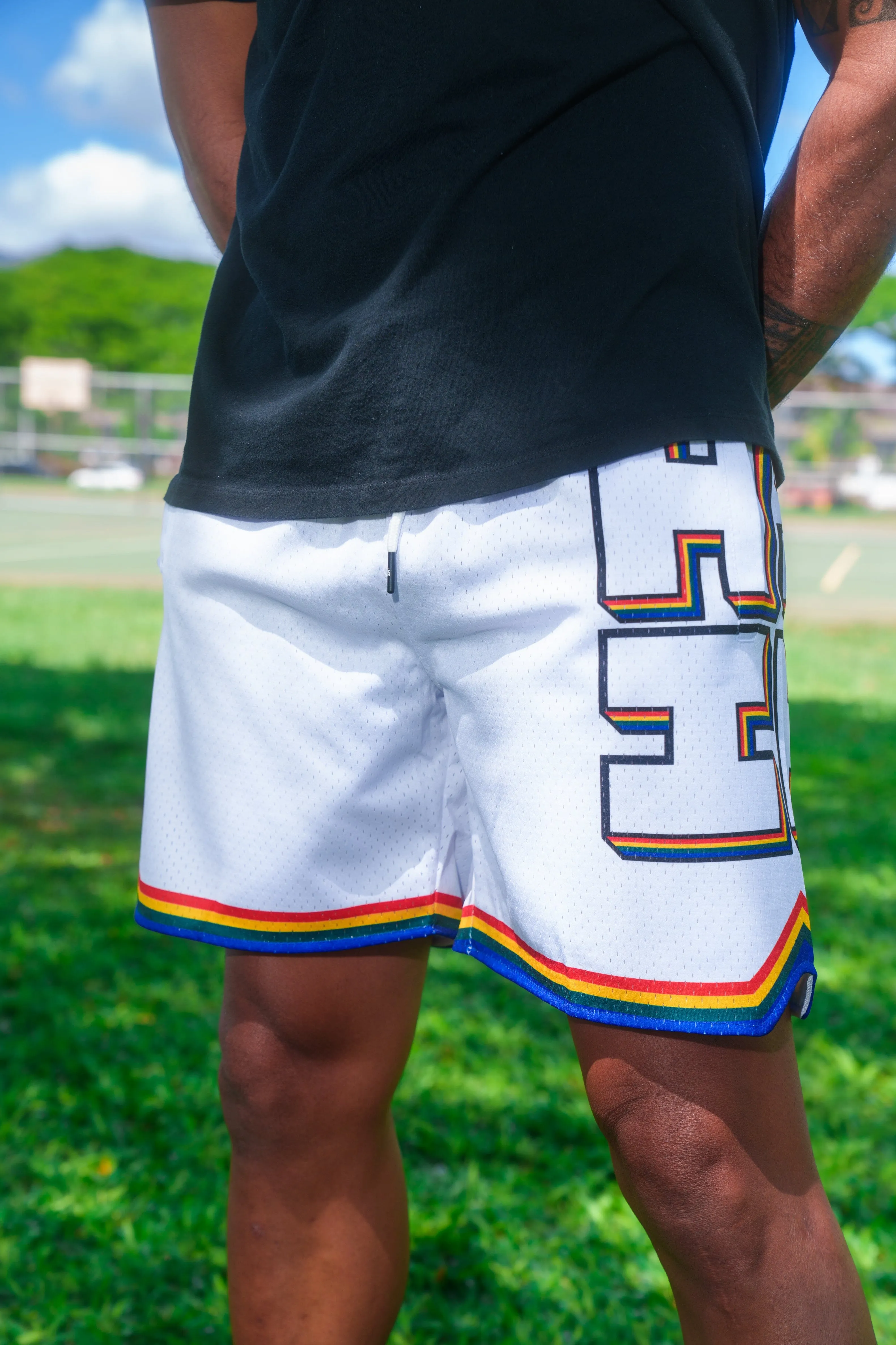 WHITE UH RETRO MESH SHORTS